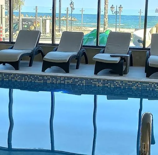 Melissa Pool & Mamaia-nord