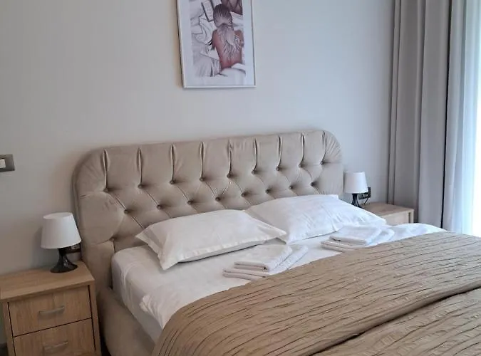 Melissa Pool & Mamaia-nord Năvodari