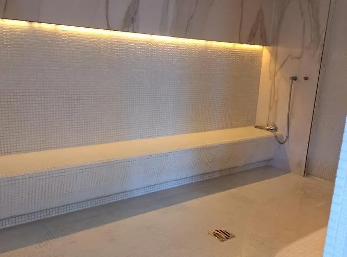 Melissa Pool & Mamaia-nord