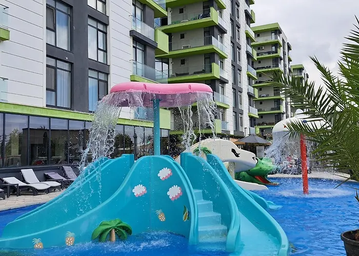 Melissa Pool & Mamaia-nord *