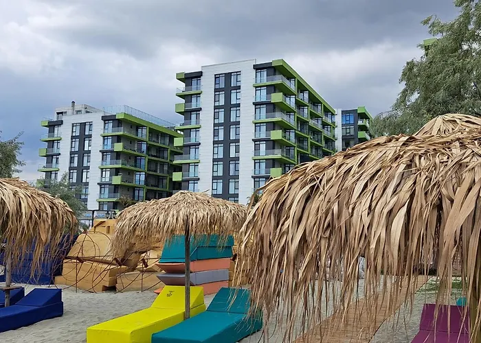 Melissa Pool & Mamaia-nord Apartamento