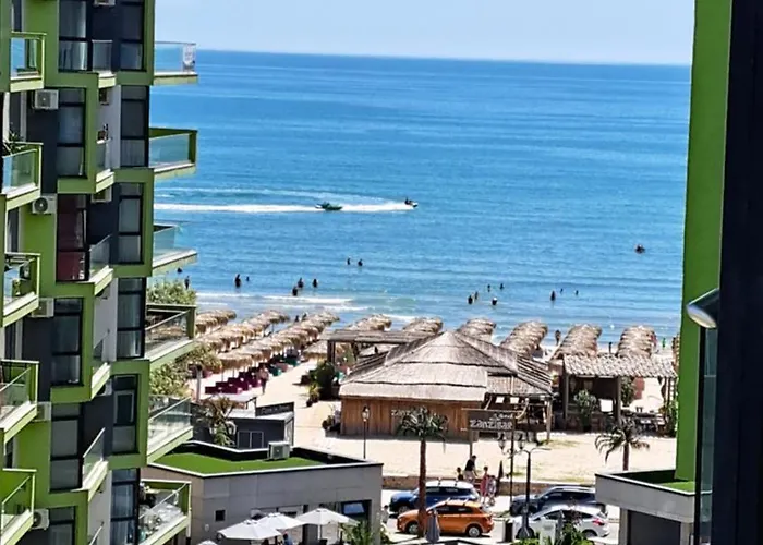 Melissa Pool & Mamaia-nord Apartamento *