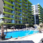 Melissa Pool & Mamaia-nord Navodari