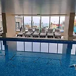 Melissa Pool & Mamaia-nord Apartment Navodari