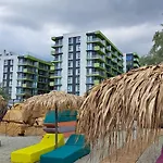 Melissa Pool & Mamaia-nord Apartment