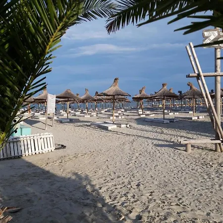 Melissa Pool & Mamaia-nord Апартаменты