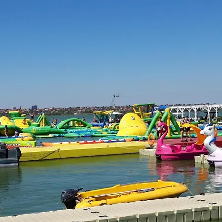Melissa Pool & Mamaia-nord