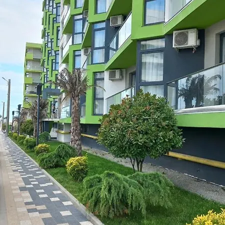 Melissa Pool & Mamaia-nord