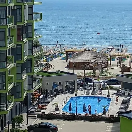 Melissa Pool & Mamaia-nord
