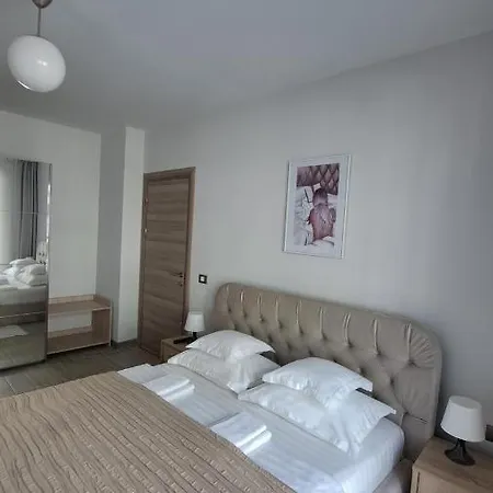 Melissa Pool & Mamaia-nord Apartment Navodari