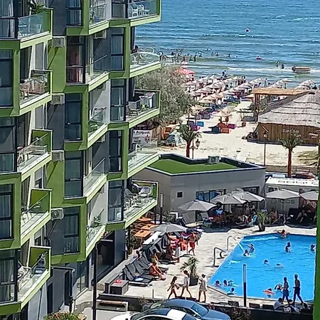 Melissa Pool & Mamaia-nord