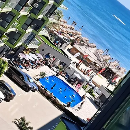 Melissa Pool & Mamaia-nord Apartment Navodari