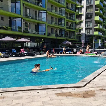 Melissa Pool & Mamaia-nord * Navodari