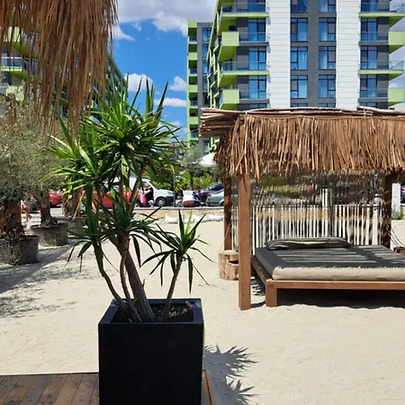 Melissa Pool & Mamaia-nord Apartment